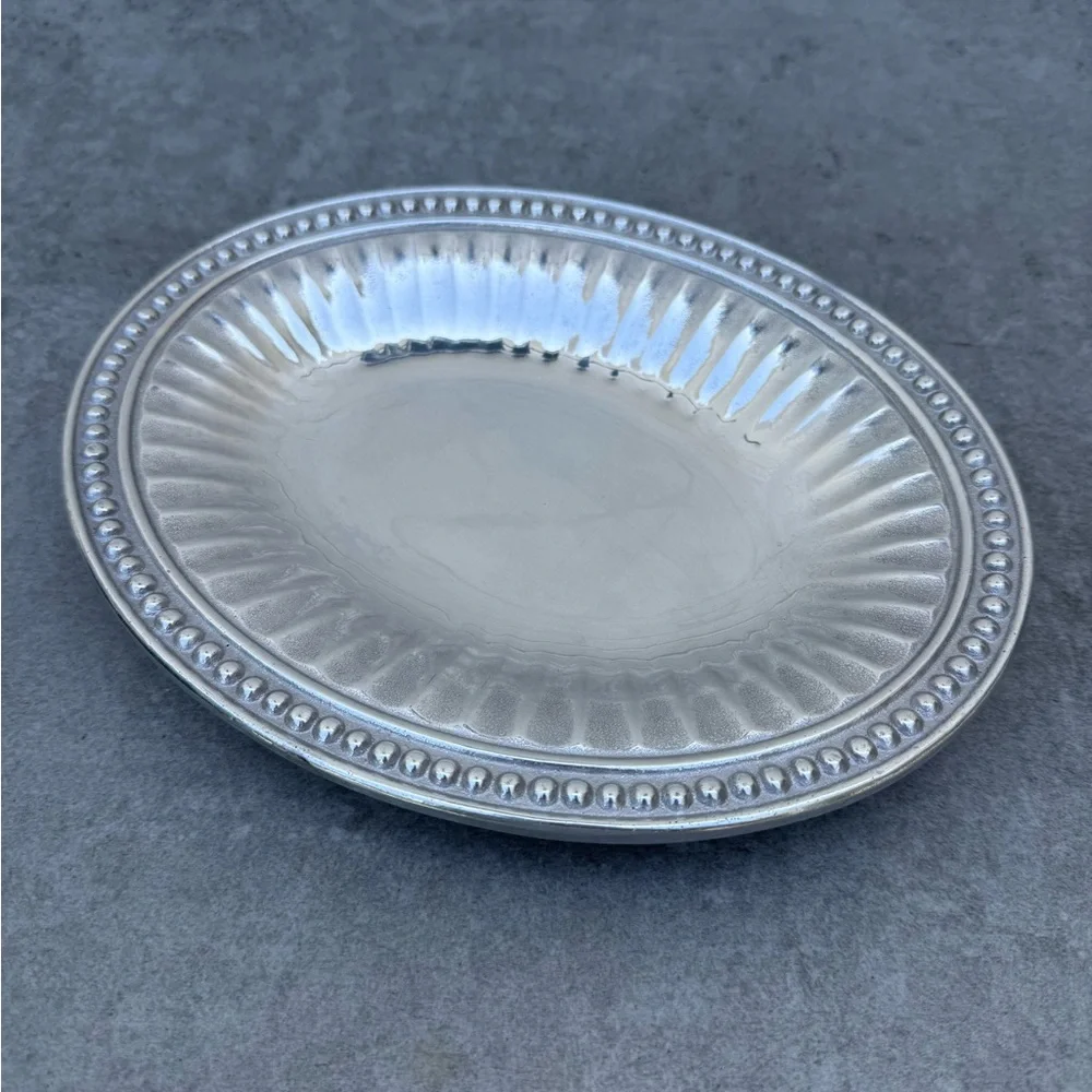 Wilton Armetale Flutes and Pearls Small Oval Serving Platter
